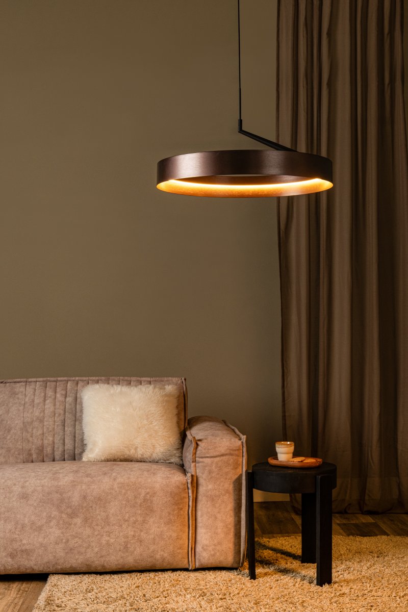 Leonard Ø55 Bruin hanglamp Van Lucide - De lamp is in drie stappen dimbaar met een standaard wandschakelaar, waardoor de helderheid eenvoudig aan de situatie kan worden aangepast.