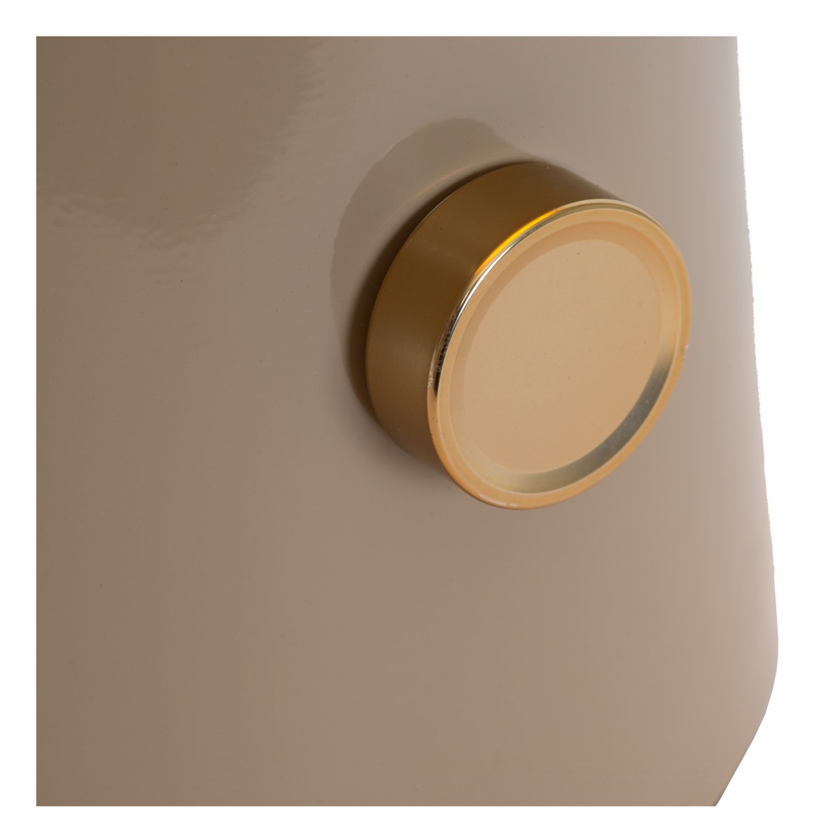 Barone 52cm Taupe tafellamp Van Lucide - De lamp verspreidt een aangename gloed en staat zowel op een bureau als op een bijzettafel.