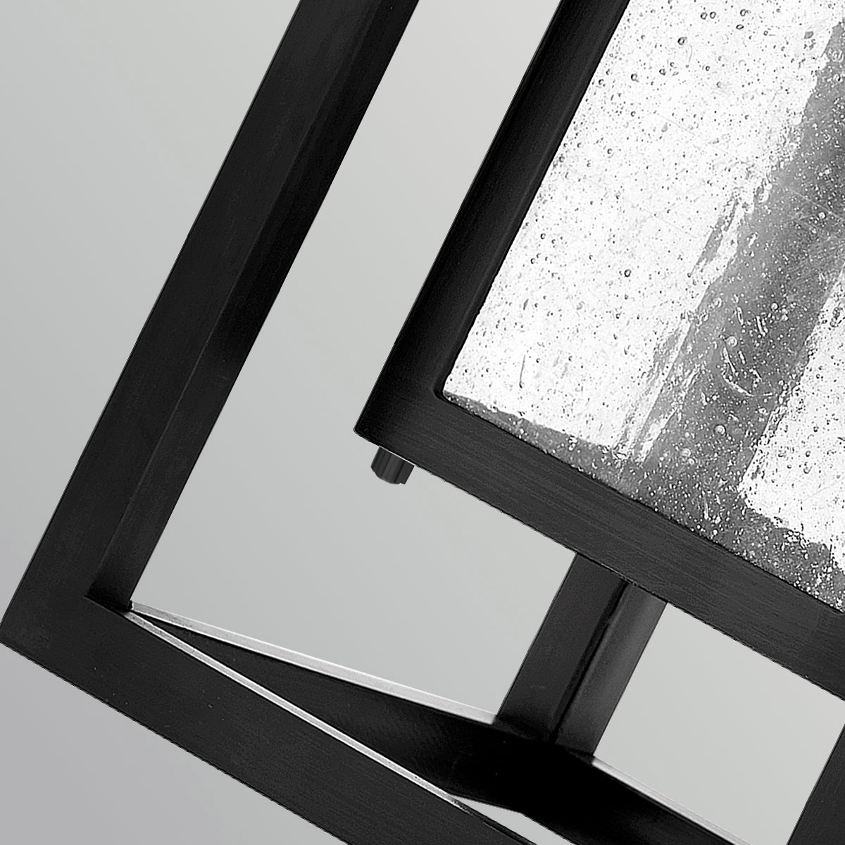 Republic 40cm Zwart buitenlamp Van Elstead Lighting - Republic is een decoratieve gevellamp met een modern design en een effectief dubbel frame.
