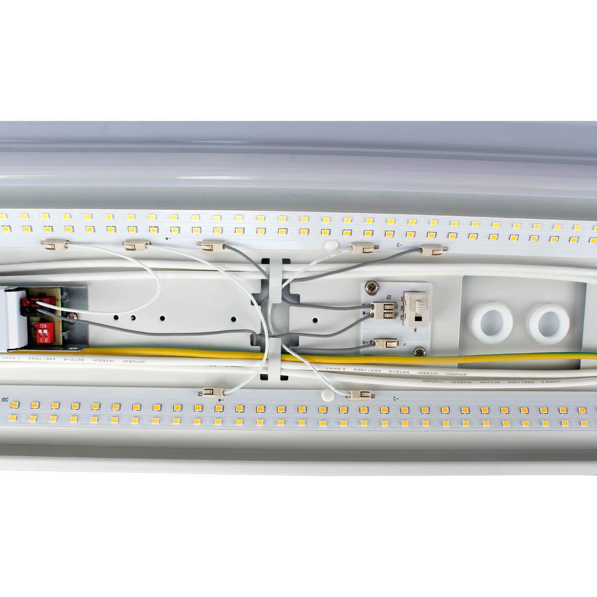 Liny Grab 3000/4000K 62cm Wit Van Designlight - Instelbaar vermogen - flexibele lichtregelingHoog rendement (140 lm/W) - lagere energiekostenGelijkmatige en aangename verlichting voor de werkomgevingRobuuste en onderhoudsarme constructieGereedschapsloze kabelaansluiting voor snelle installatieMet deze industri&euml;le armatuur krijgt u een duurzame verlichtingsoplossing die duurzaamheid, veiligheid en energiezuinige prestaties combineert - aangepast aan veeleisende werkplekken.
