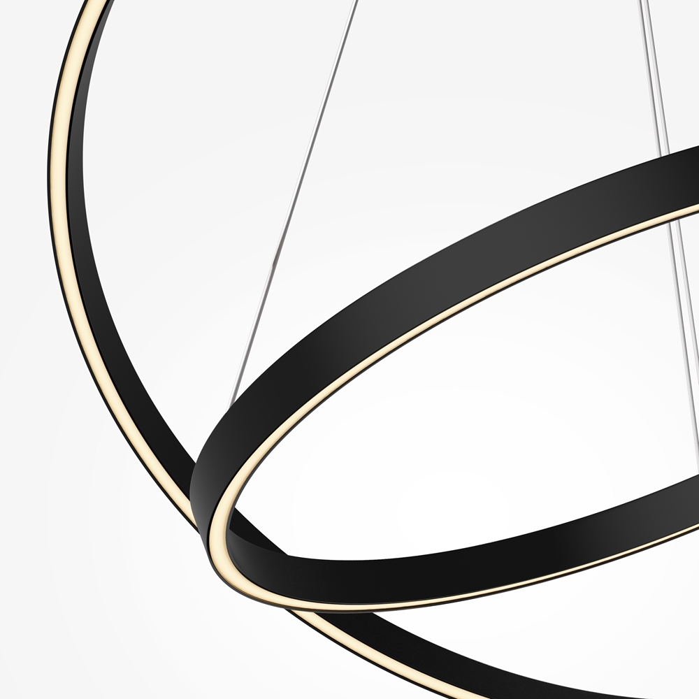 Rim Ø80 Zwart hanglamp Van Maytoni - De twee ringen zijn afzonderlijk in hoogte en hoek verstelbaar, waardoor je een persoonlijke uitstraling kunt cre&euml;ren en de vorm van de lamp kunt aanpassen aan de kamer.