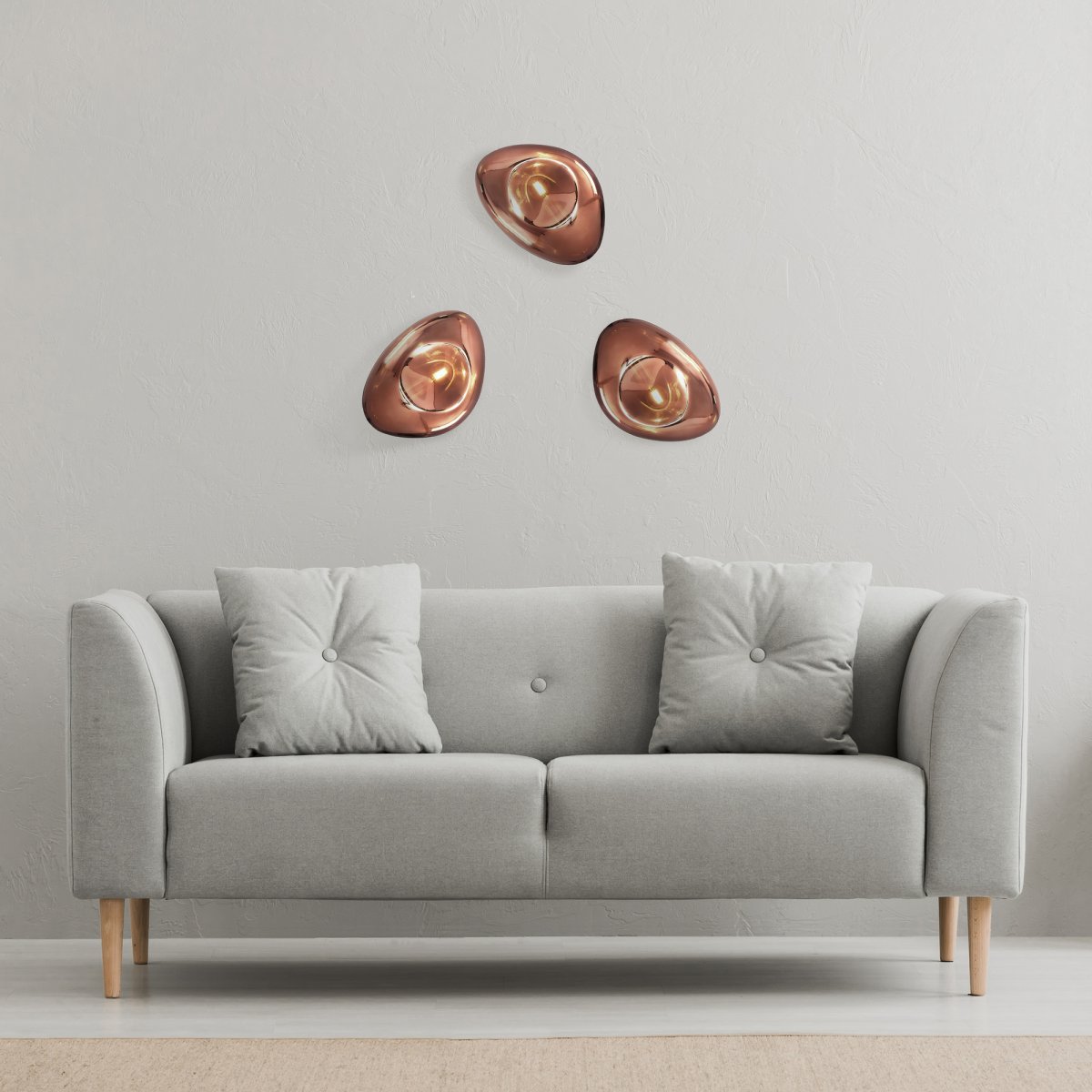 Mabell 28cm Koper wandlamp Van Maytoni - Door er meerdere in een groepje aan de muur te hangen, cre&euml;ert u een stijlvol kunstwerk dat functionaliteit en esthetiek combineert.