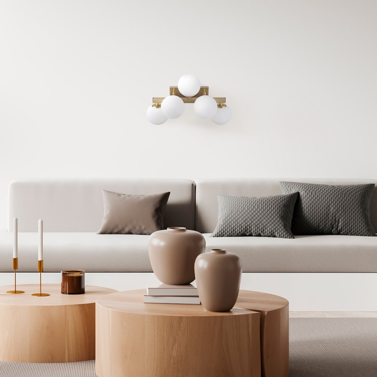 Dallas 40cm Goud wandlamp Van Maytoni - Cre&euml;er een verfijnde en uitnodigende sfeer met Dallas, een lamp die uw huis met klasse en finesse verlicht.