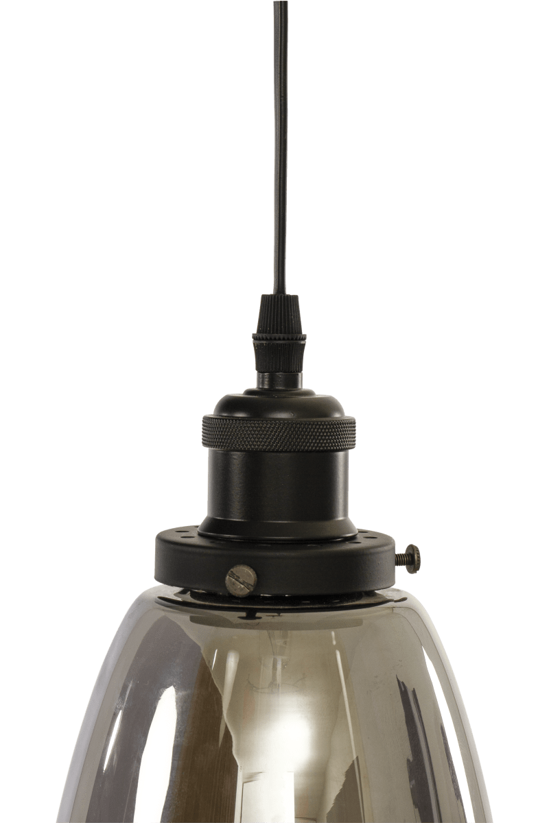 Niki Ø14 Rookkleurig raamlamp Van Aneta Lighting - Niki is een eenvoudige en elegante hangende raamlamp die met zijn zwarte details een huiselijke sfeer aan elke kamer geeft.