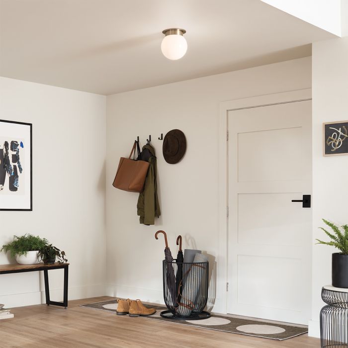 Albers Ø20 Messing plafondlamp Van Elstead Lighting - De Albers plafondlamp zorgt voor een mooie en gelijkmatige lichtverspreiding, zowel afzonderlijk als in combinatie met meerdere lampen.