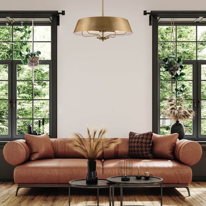 Luella Ø56 Geborsteld messing hanglamp Van Elstead Lighting - Luella is geïnspireerd op decoratieve elementen uit het begin van de 20e eeuw en combineert verfijnde eenvoud met tijdloze charme.