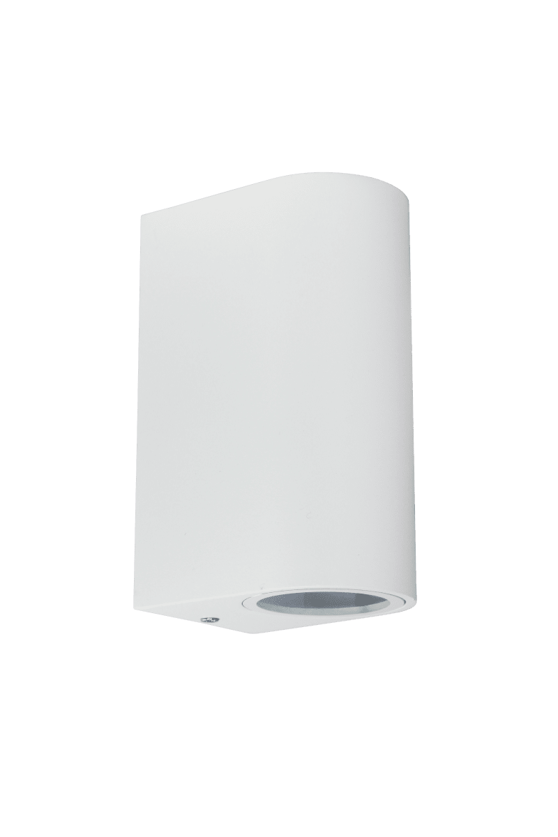 Tor Duo Wit buitenlamp Van Lampan - Lampan lyser fint ner och upp p&aring; v&auml;ggen och skapar en h&auml;rlig atmosf&auml;r.