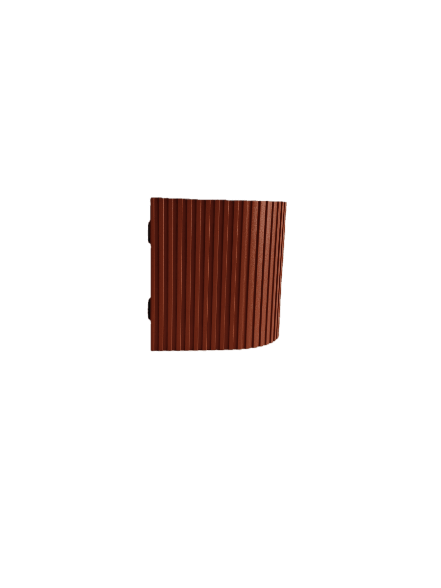 Freja Single Roest buitenlamp Van Lampan - Gemaakt van metaal met een roestbruine/oranje afwerking en een decoratieve ribbelstructuur die de lamp een levendige en exclusieve look geeft.
