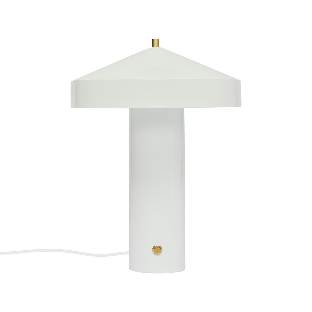Hatto 40cm Wit tafellamp Van OYOY - De lamp maakt deel uit van de populaire Hatto-serie en is verkrijgbaar in diverse moderne kleuren.