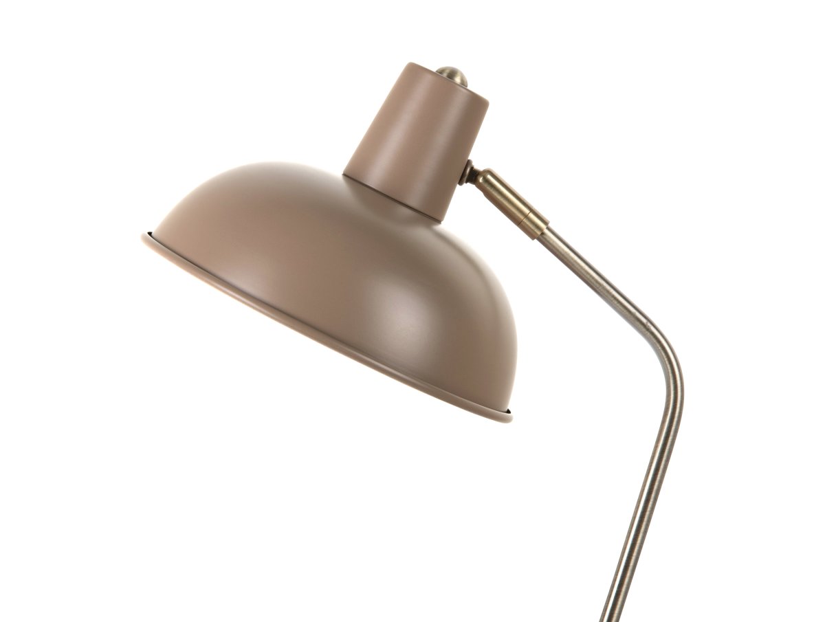 Hood 38cm Bruin bureaulamp Van Leitmotiv - De lamp past perfect op een bureau of nachtkastje en is zowel een praktische lichtbron als een stijlvol interieurdetail.