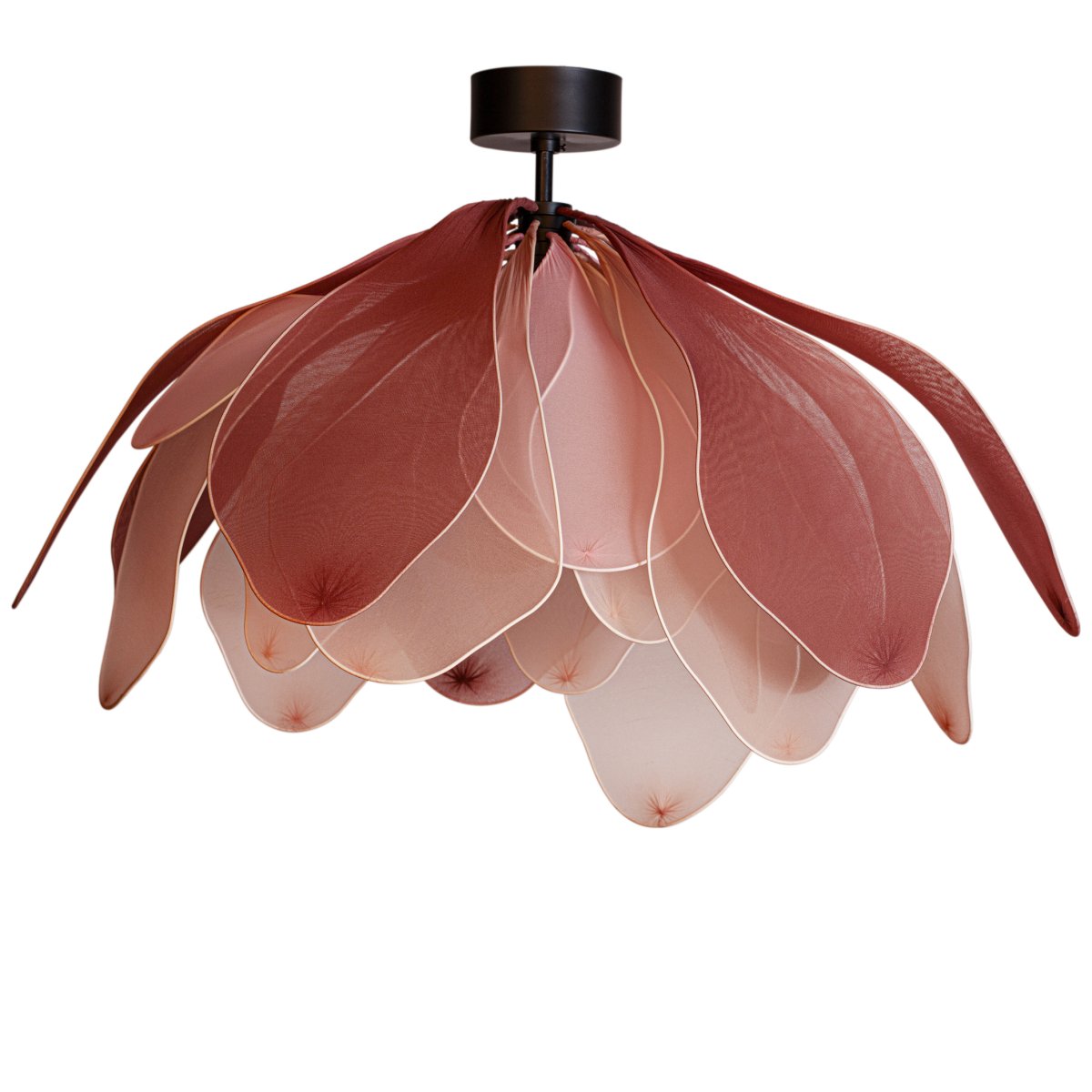 Lou Lou Ø80 Roze plafondlamp Van By Rydéns - Lou Lou is niet alleen een lichtbron, maar ook een kunstwerk in uw huis.