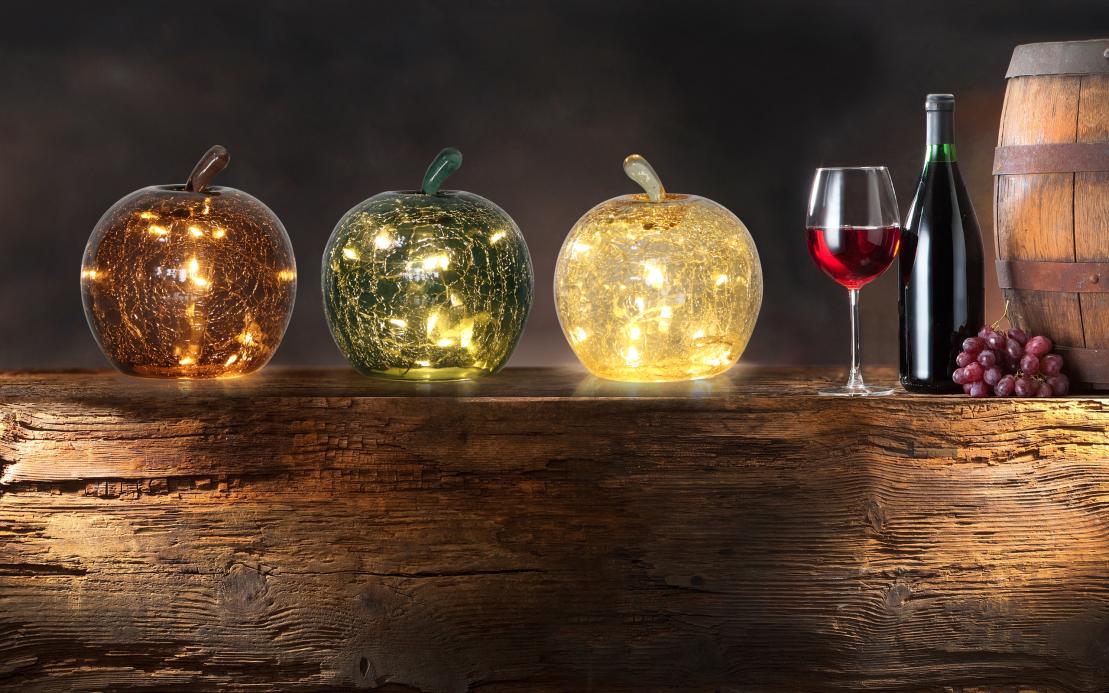 Äpple 22cm Bruin tafellamp Van Pixie Design - De lamp is voorzien van een timer en een praktische 5-staps dimmer, waarmee u het licht naar wens kunt aanpassen.