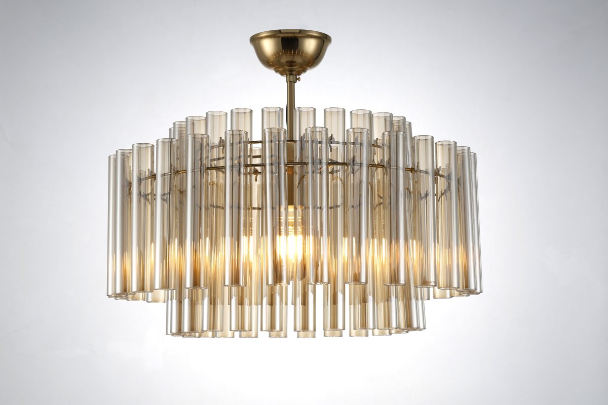 Lancaster Ø54 Messing/amber kristal Van Lampan - Met zijn decoratieve vorm is de Lancaster een blikvanger in de ruimte, perfect voor de woonkamer, eetkamer of hal waar u een uitnodigende en verfijnde sfeer wilt cre&euml;ren.