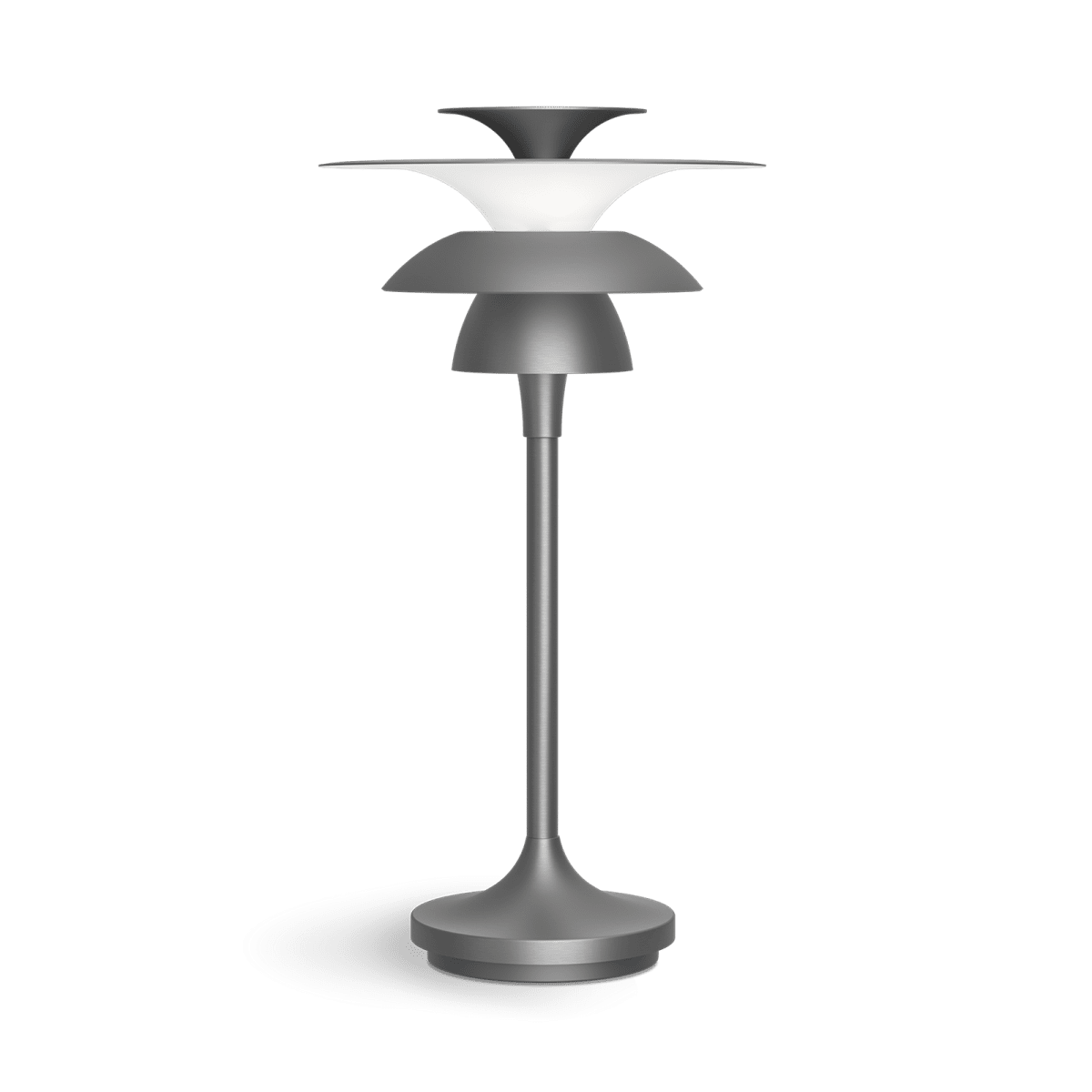 Picasso 35cm Oxide grijs tafellamp Van Belid - Om ervoor te zorgen dat de tafellamp jarenlang in uw interieur past, hebben we ervoor gekozen om het ontwerp eenvoudig en elegant te houden.