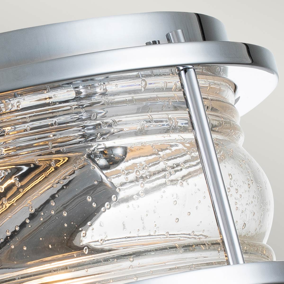 Ashland Bay Ø30 Chroom badkamerlamp Van Elstead Lighting - Ideaal voor het creëren van een warme en uitnodigende sfeer en tegelijkertijd functionele verlichting.