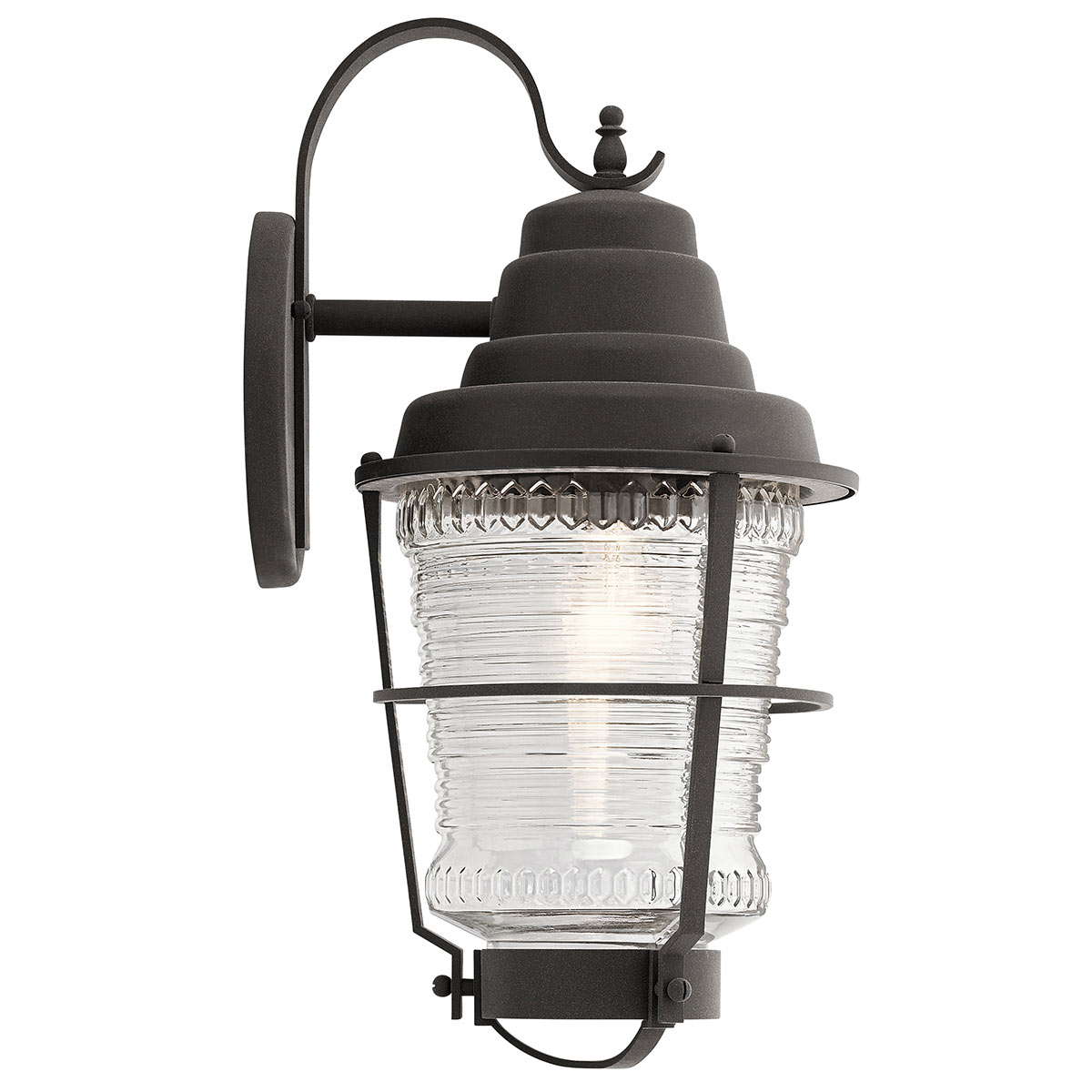 Chance Harbor 55cm Zink buitenlamp Van Elstead Lighting - Chance Harbor &auml;r en klassisk och robust fasadlampa med en design inspirerad av maritim stil.