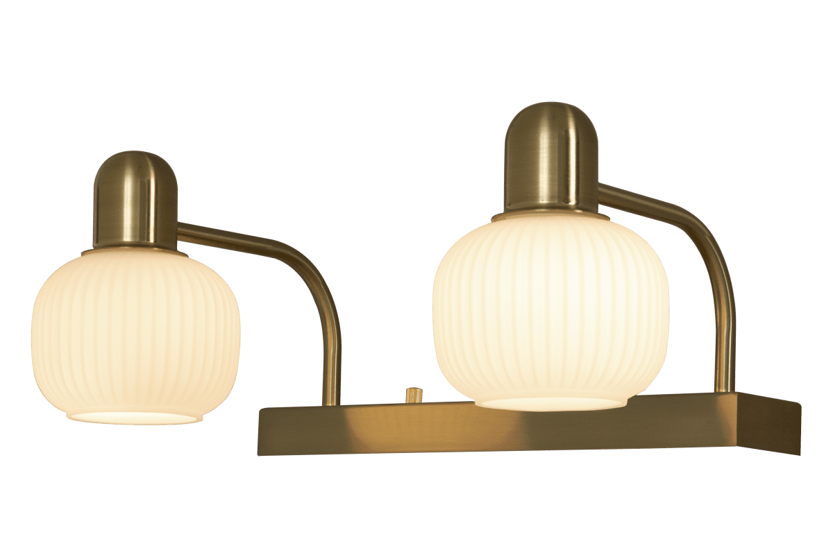 Messina 33cm Mat Messing badkamerlamp Van Aneta Lighting - Messina kastverlichting in mat messing met 2 opaalwitte gecanneleerde glazen kappen.