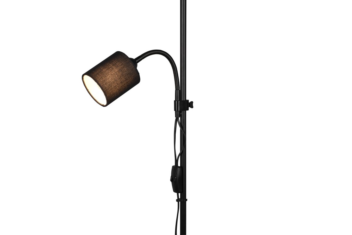 Owen Zwart vloerlamp Van Trio Lighting - De lamp heeft een flexibele en in hoogte verstelbare leesarm die kan worden gericht voor optimaal licht, waardoor hij ideaal is als leeslamp bij de bank of in uw leeshoek.