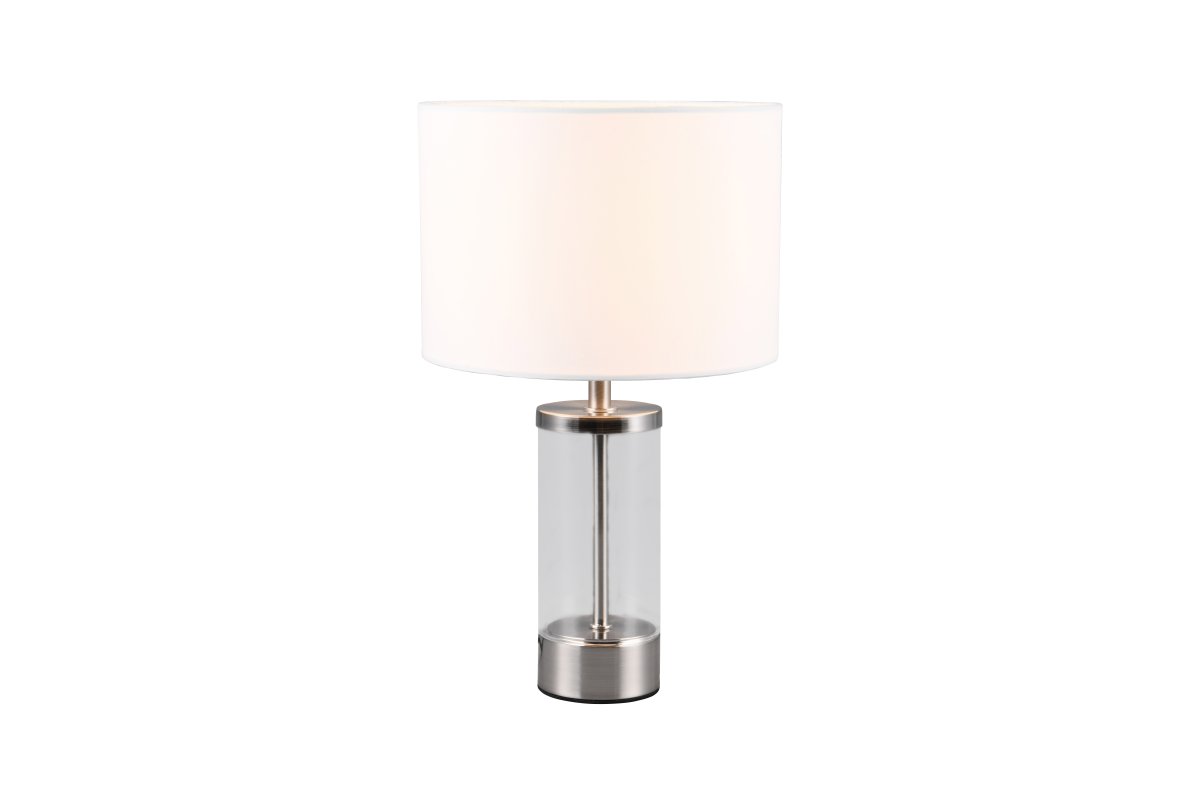Grazia 34cm Wit tafellamp Van Trio Lighting - De Grazia tafellamp combineert een elegante stoffen kap met een stijlvolle cilindrische voet van glas en metaal, wat een harmonieuze en verfijnde indruk geeft.