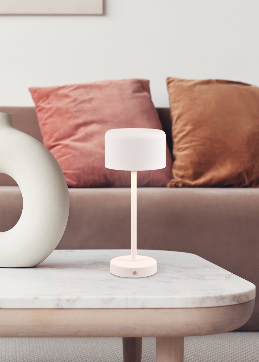 Jeff 30cm Wit Draagbare Van Trio Lighting - Dankzij de oplaadbare batterij en het eenvoudige opladen via de USB-C-poort kunt u hem overal plaatsen, zonder kabels, en creëert u een gezellige lichtsfeer.