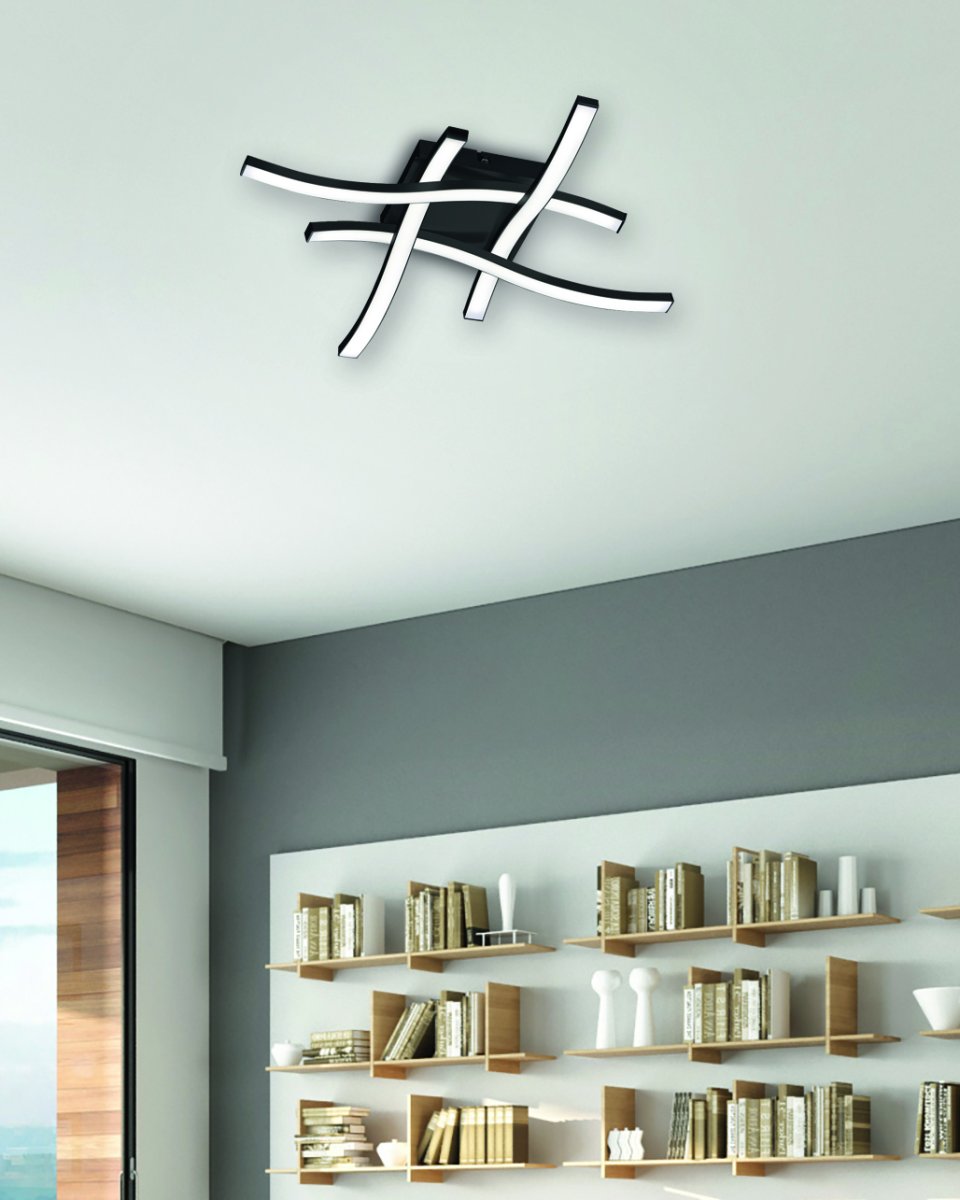 Route 46cm Zwart plafondlamp Van Trio Lighting - De matzwarte afwerking zorgt voor een stijlvolle uitstraling en past gemakkelijk in verschillende interieurs.