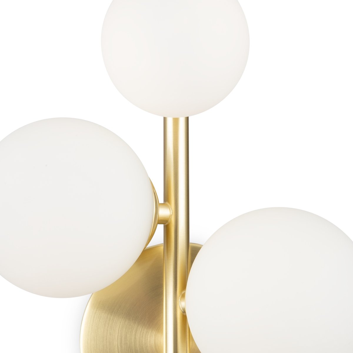 Dallas 25cm Goud wandlamp Van Maytoni - Creëer een verfijnde en uitnodigende sfeer met Dallas, een lamp die uw huis met klasse en finesse verlicht.