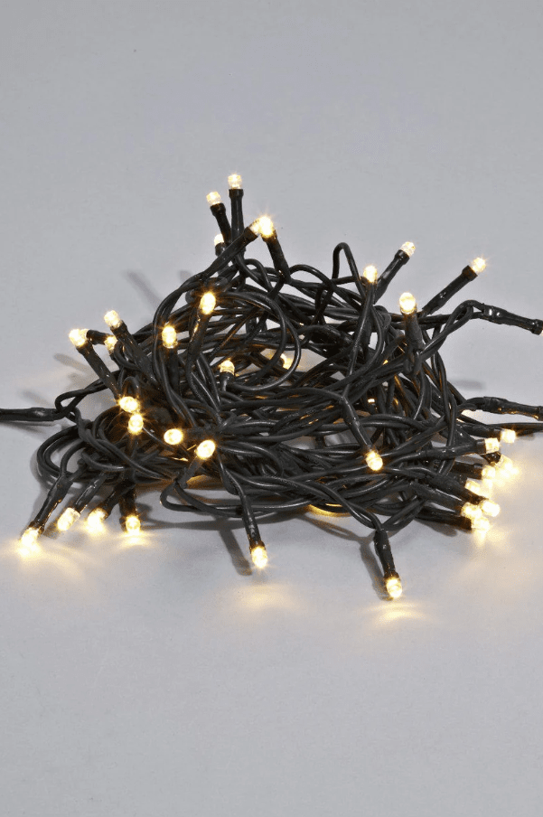 Lichtsnoer Shine 12m Groente Van Markslöjd - De lichtketting bestaat uit 120 diodes met een onderlinge afstand van 10 cm.
