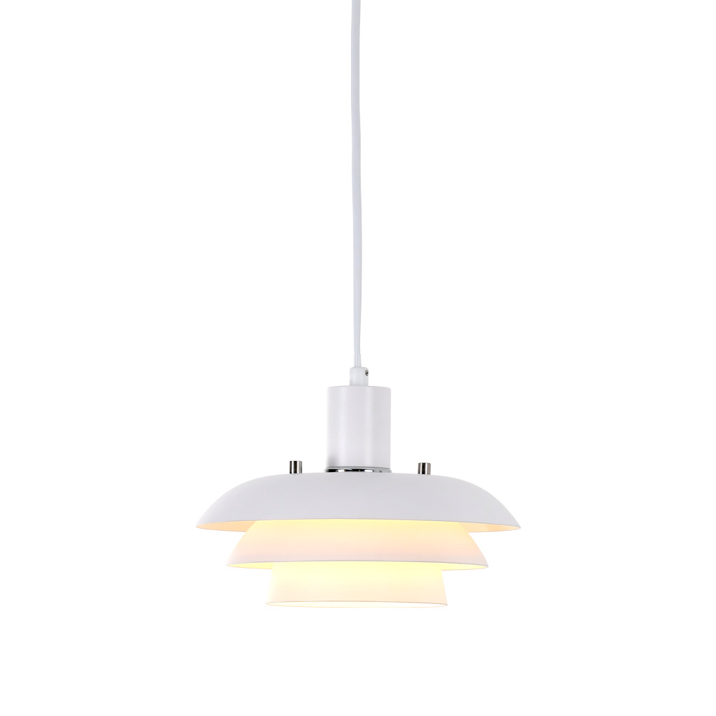 Stealth Ø20 Wit raamlamp Van Nordic Lighting - De lamp is gemaakt van wit metaal en heeft een zacht, gelaagd ontwerp dat zorgt voor een aangenaam, naar beneden gericht licht &ndash; perfect voor ramen of kleinere ruimtes.