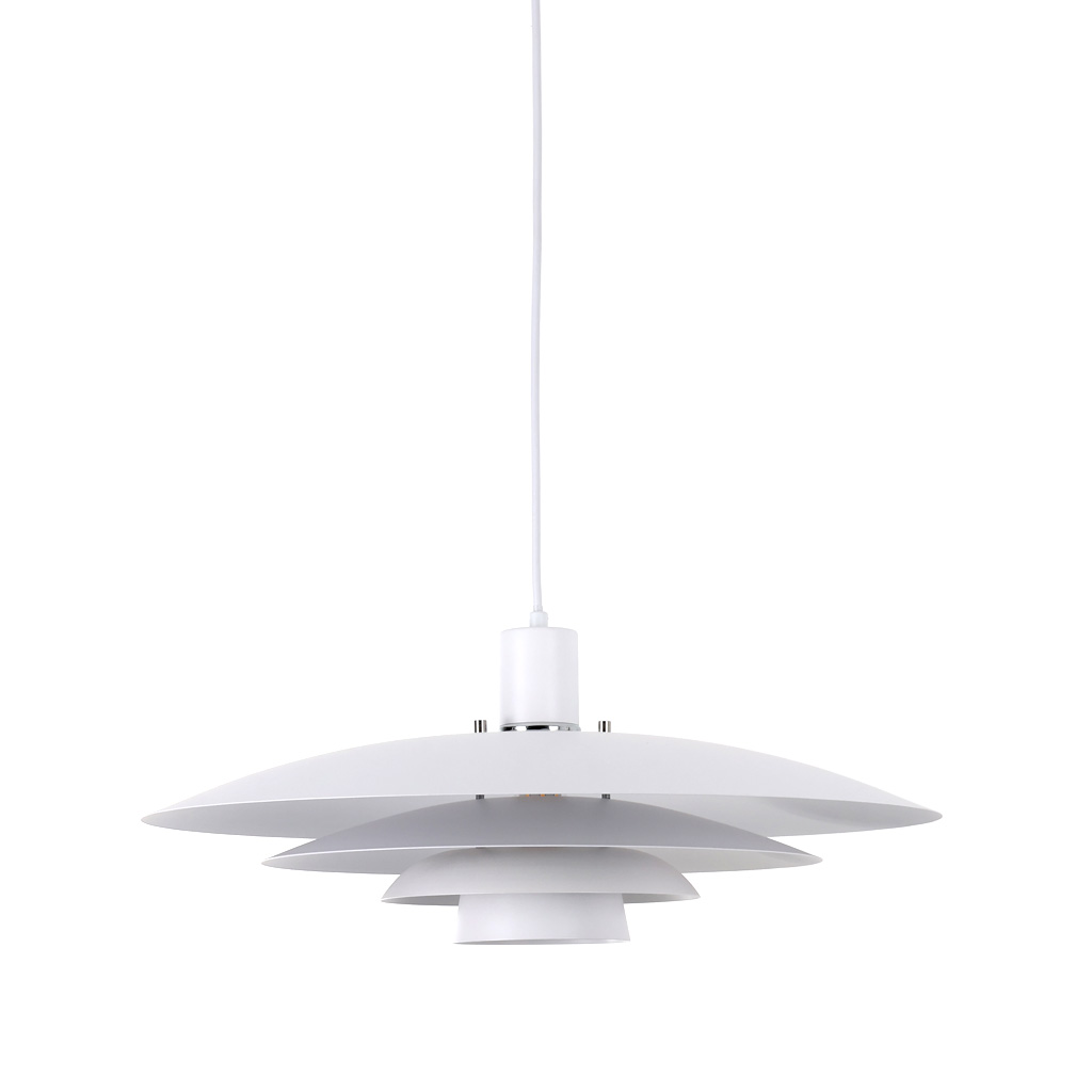 Stealth Ø50 Wit hanglamp Van Nordic Lighting - De lamp wordt geleverd met twee sets details - knoppen en ringen in zowel chroom als wit - zodat u de uitstraling kunt kiezen en het ontwerp kunt aanpassen aan uw interieur.
