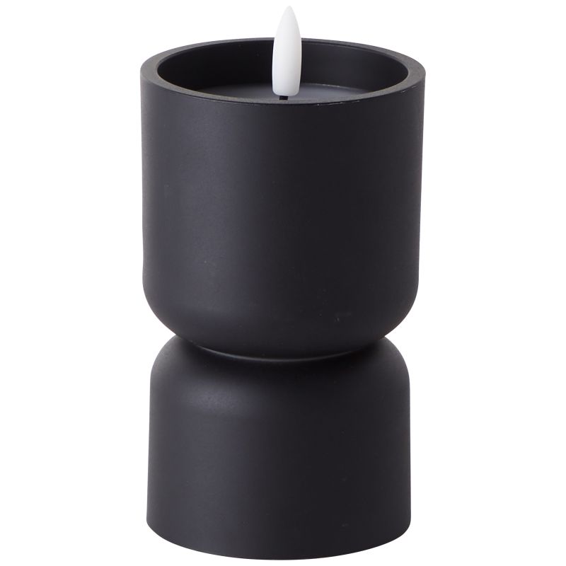 Lovere 15cm Zwart Van Brilliant - De lamp heeft een kleurtemperatuur van 2700K, wat een zacht, warmwit licht verspreidt en het gevoel van een echte vlam imiteert.