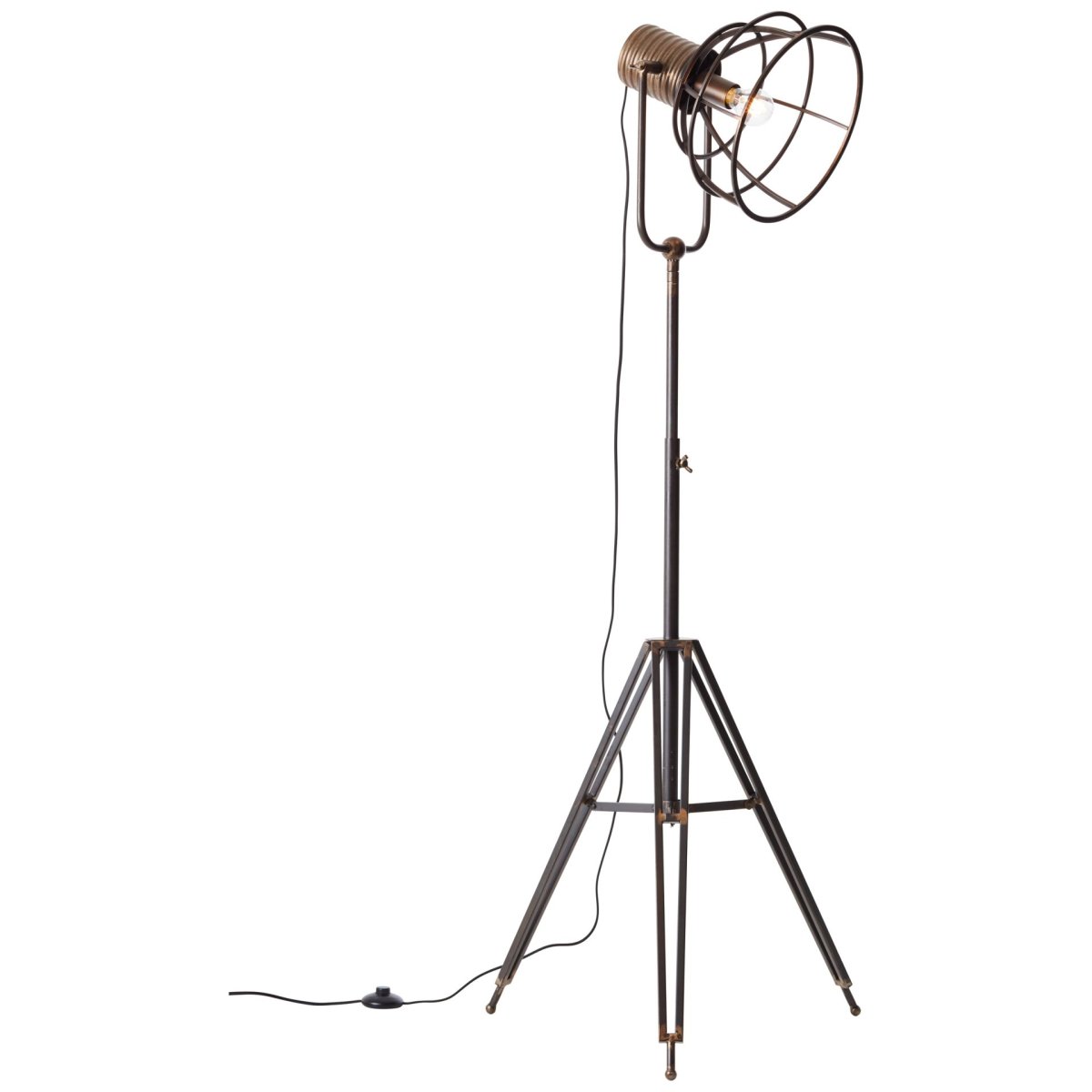 Reece vloerlamp Van Brilliant - De zachte vormen en het stijlvolle ontwerp zorgen ervoor dat de lamp net zo goed boven de eettafel past als in de woonkamer, slaapkamer of hal.