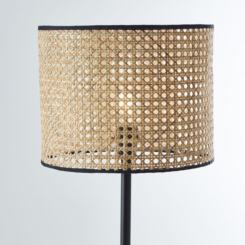 Wiley Natuur vloerlamp Van Brilliant - Wiley is een decoratieve staande lamp die een stijlvolle sfeer in huis creëert.