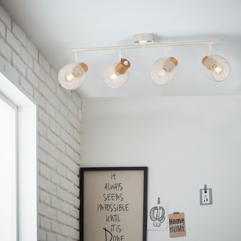 Giada 4 Wit spot Van Brilliant - Giada met vier lampen is een flexibel armatuur waarmee je eenvoudig persoonlijke verlichting in huis creëert.