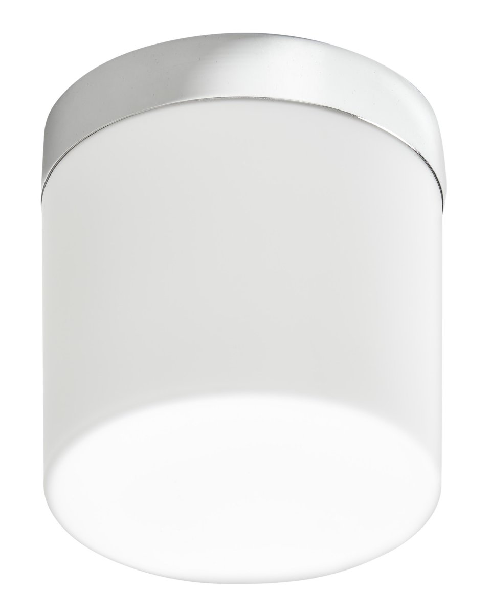 Utö Ø20 Krom badkamerlamp Van Armaturhantverk - Den vita sk&auml;rmen skapar en bra och j&auml;mn ljusspridning i rummet.