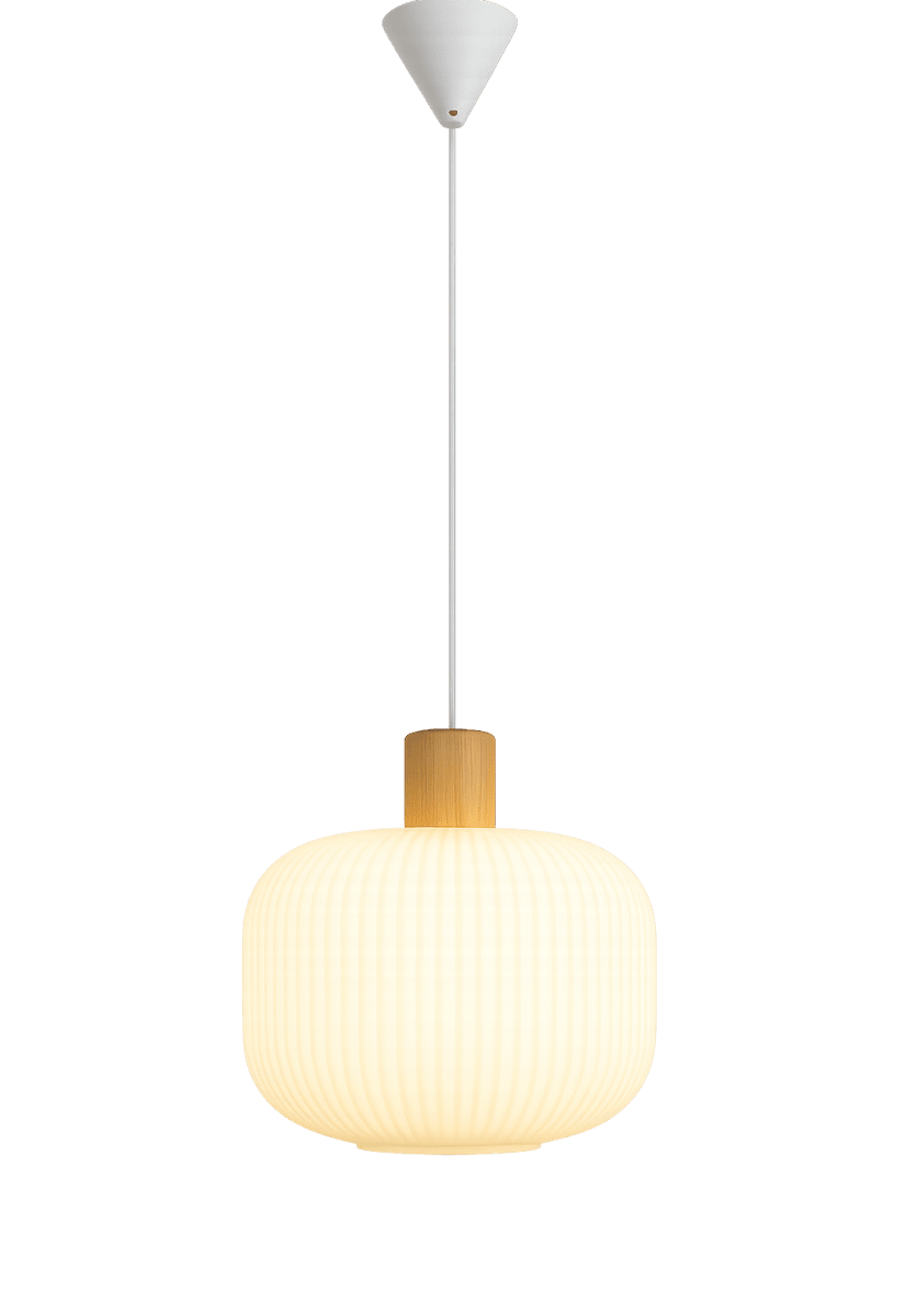 Ekerum Ø30 Wit hanglamp Van Nordic Lighting - Een perfecte hanglamp om een uitnodigende sfeer te cre&euml;ren boven een eettafel of in een woonkamer.