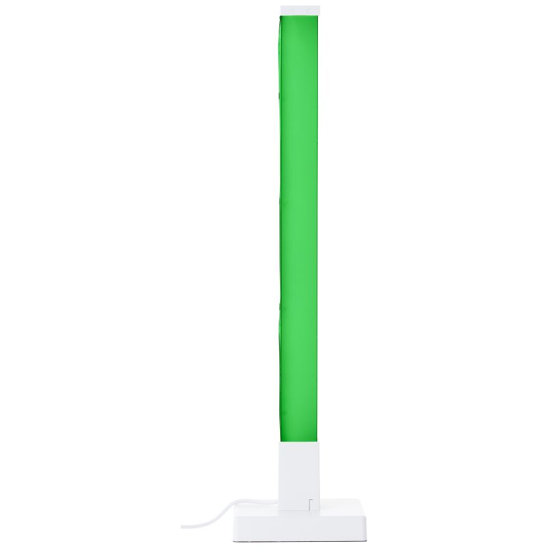 Neele 50cm Wit tafellamp Van Brilliant - Met RGB LED heb je toegang tot een breed scala aan kleuren en effecten, zodat je het licht eenvoudig kunt aanpassen aan je stemming en gelegenheid.