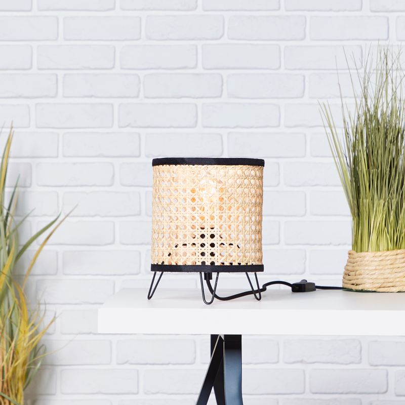 Wiley 20cm Natuur tafellamp Van Brilliant - Wiley is een veelzijdige tafellamp die zowel geschikt is als sfeerverlichting op het nachtkastje als accentverlichting in de woonkamer.