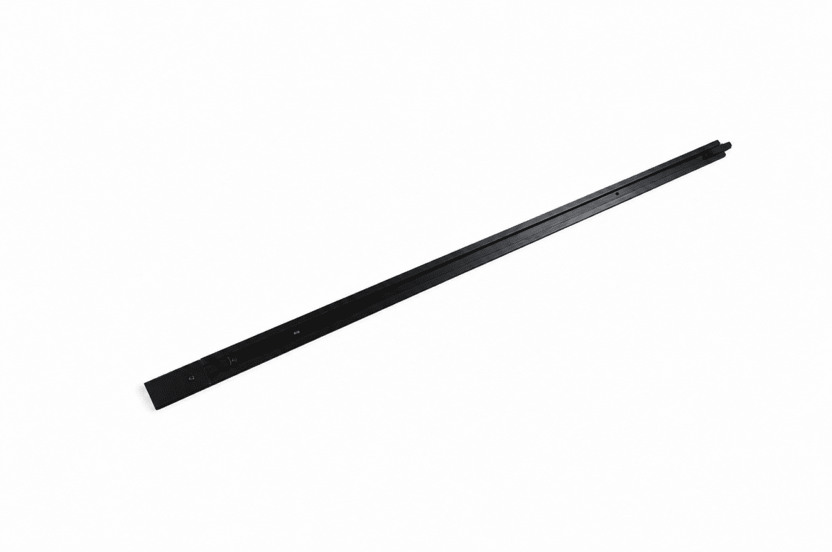 Forma Rail 1m Zwart Van Nordic Lighting - 1 meter rail voor het Nordic Lighting Forma railsysteem.