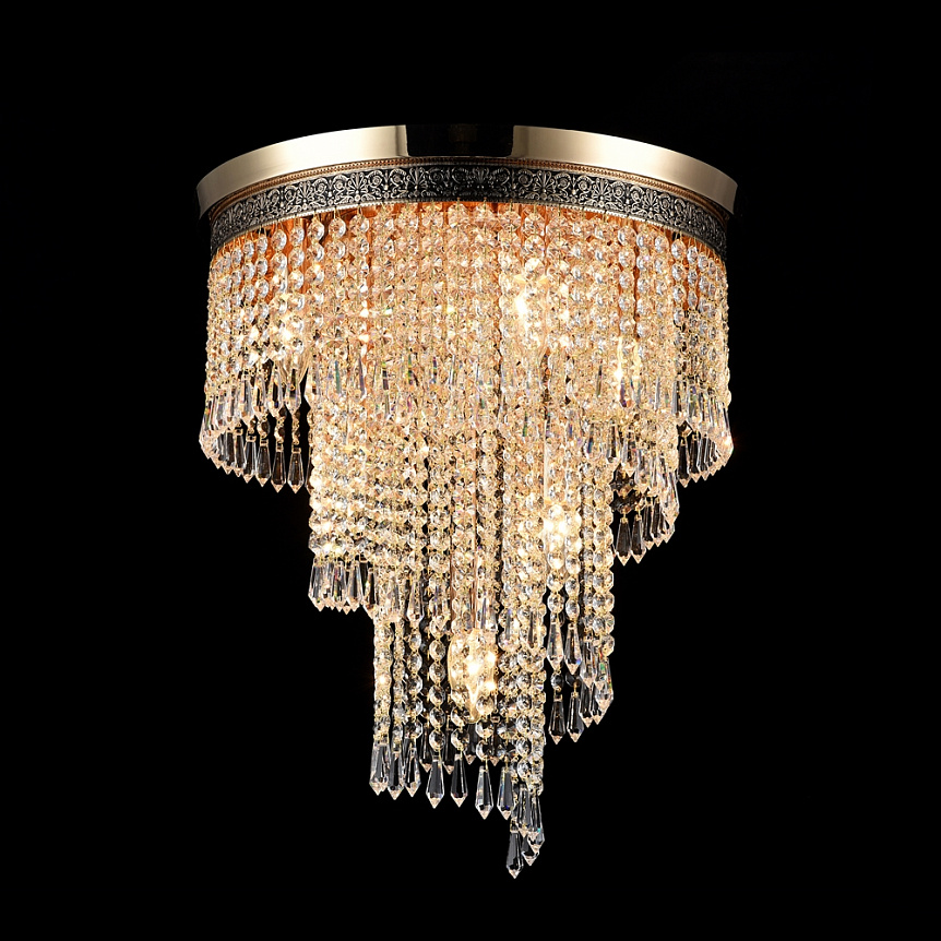 Cascade Ø42 Goud kristal Van Maytoni - De decoratieve prisma's hangen op verschillende niveaus en omarmen de lichtbronnen, waardoor een stralend lichtspel en een exclusieve uitstraling ontstaat.