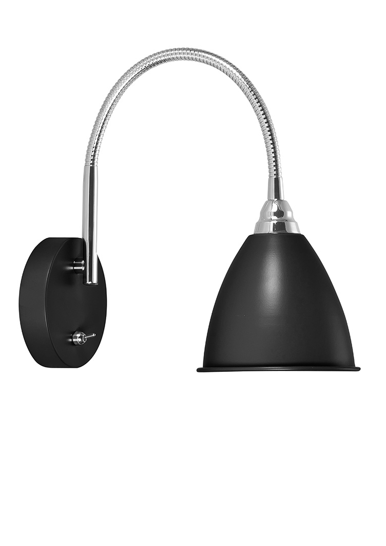 Smögen Zwart leeslamp Van Armaturhantverk - De lamp heeft een praktische aan/uit-schakelaar op de voet en past zowel in moderne als klassieke interieurs.