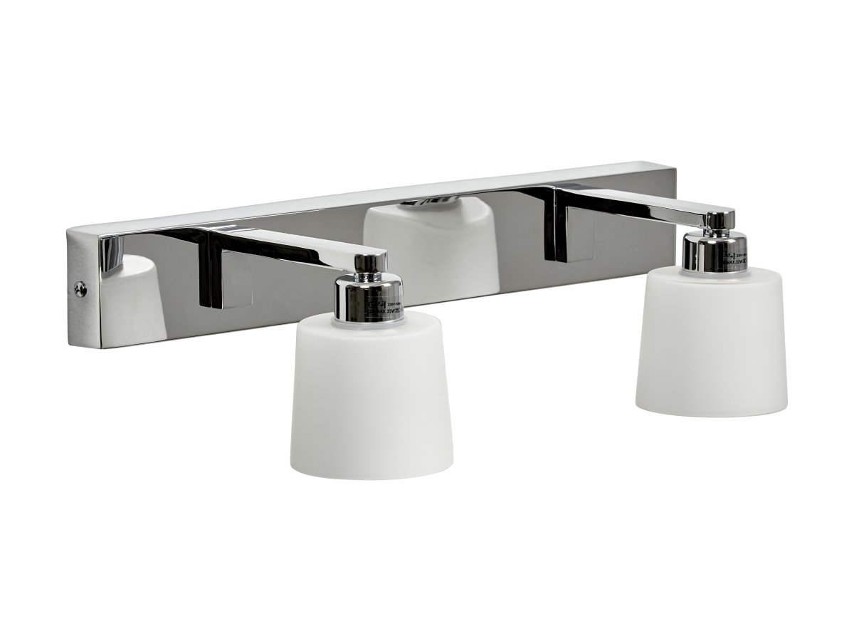 Ulvö 40cm Chroom badkamerlamp Van Armaturhantverk - Deze lamp combineert functionaliteit en design en geeft uw badkamer een opbeurende en stijlvolle sfeer.