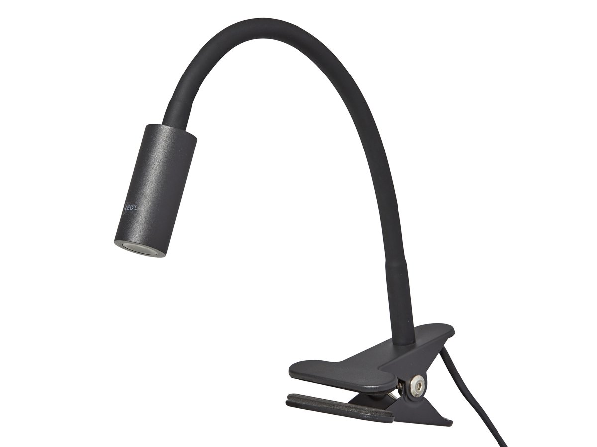 Arholma Zwart klemlamp Van Armaturhantverk - Dankzij de sterke klem kunt u de lamp op verschillende oppervlakken bevestigen, voor maximale flexibiliteit.