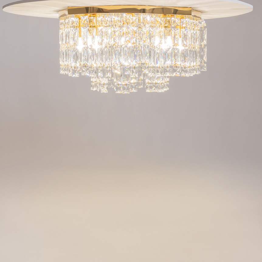 Dune Ø45 Goud kristal Van Maytoni - Ideaal voor in de hal, woonkamer of boven de eetkamer voor een verfijnd en stralend interieurdetail.