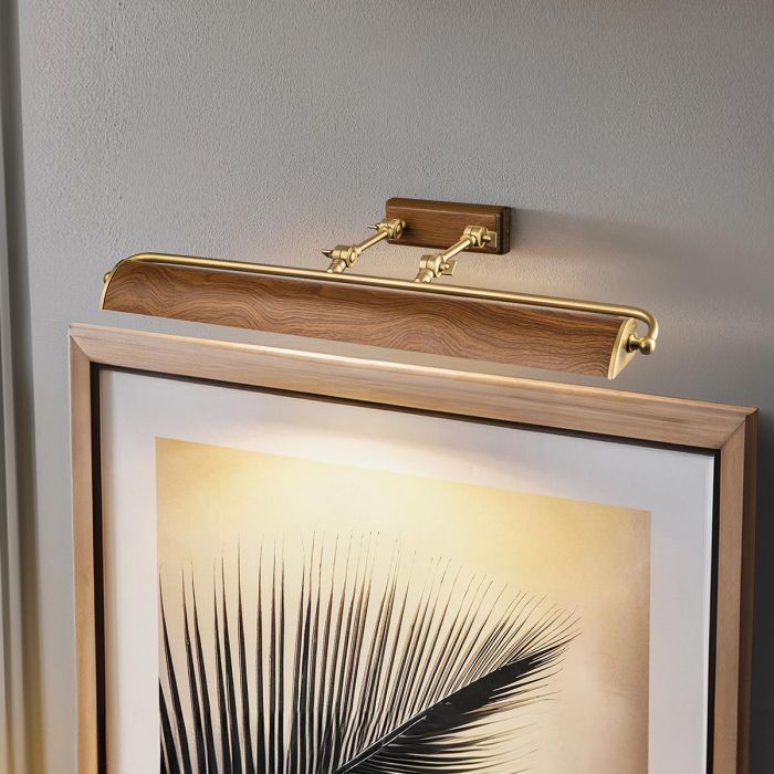 Winchfield 70cm Eik Van Elstead Lighting - Het stevige stalen frame met verstelbare armen en prachtig geplateerde oppervlakken zorgt voor een hoge mate van duurzaamheid.