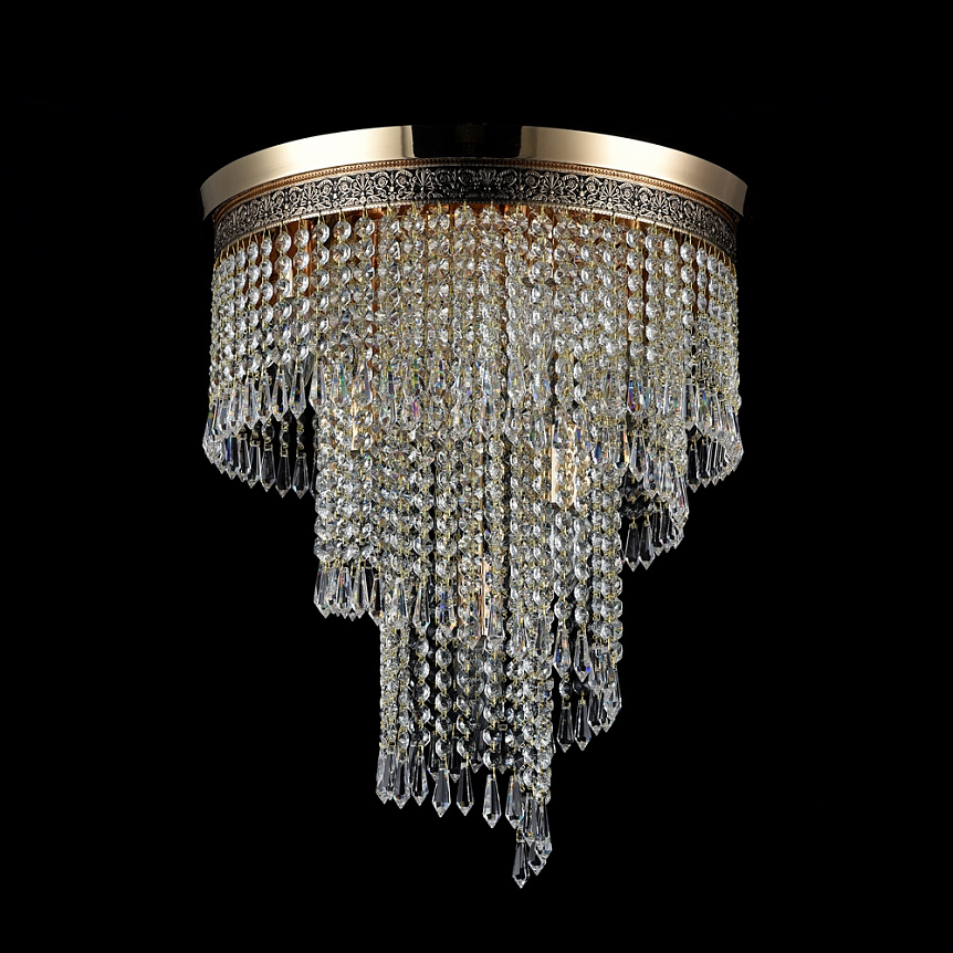 Cascade Ø42 Goud kristal Van Maytoni - De decoratieve prisma's hangen op verschillende niveaus en omarmen de lichtbronnen, waardoor een stralend lichtspel en een exclusieve uitstraling ontstaat.